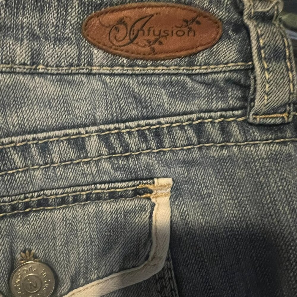 Infusion Women's Denim Capri Cargo Pants - Size 31 - Picture 5 of 8
